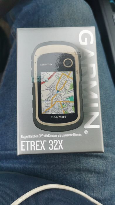 продам туристический навигатор Garmin