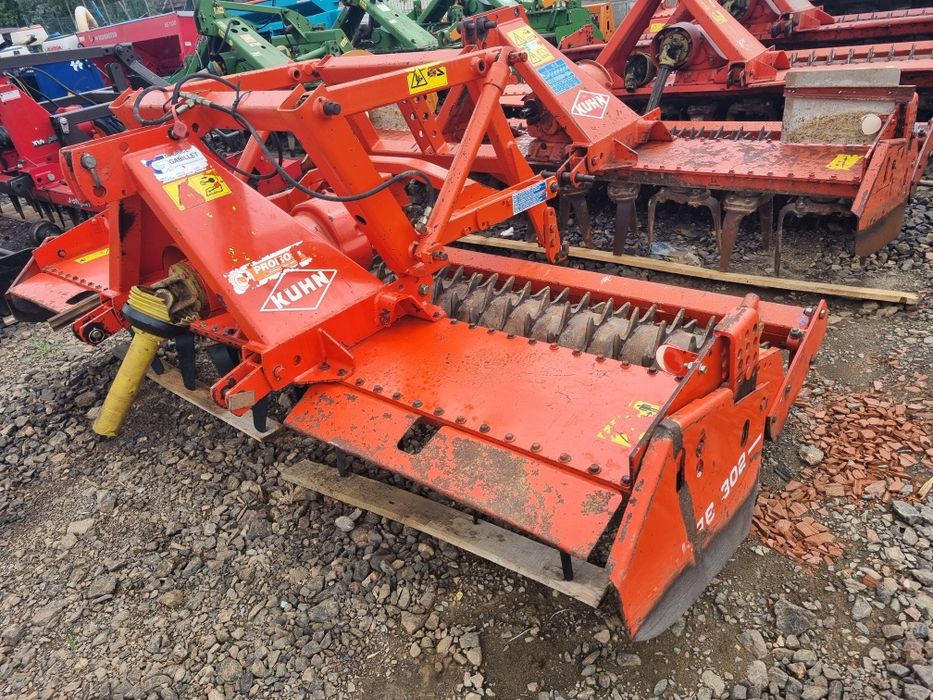 Freza Grapa Rotativa Kuhn HRB 302D