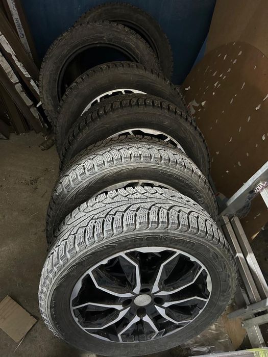 Продам зимние шины