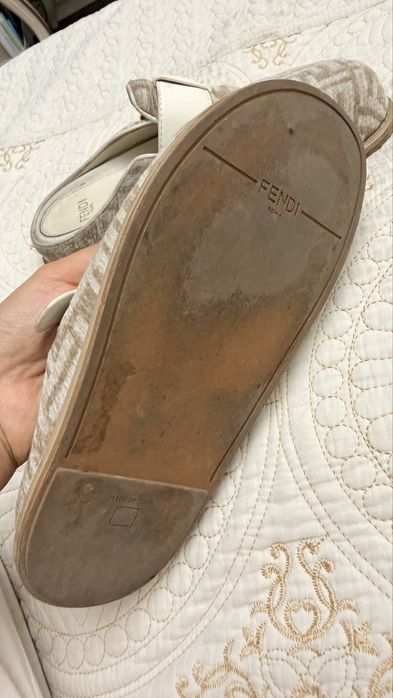 Тапочки Fendi размер 38