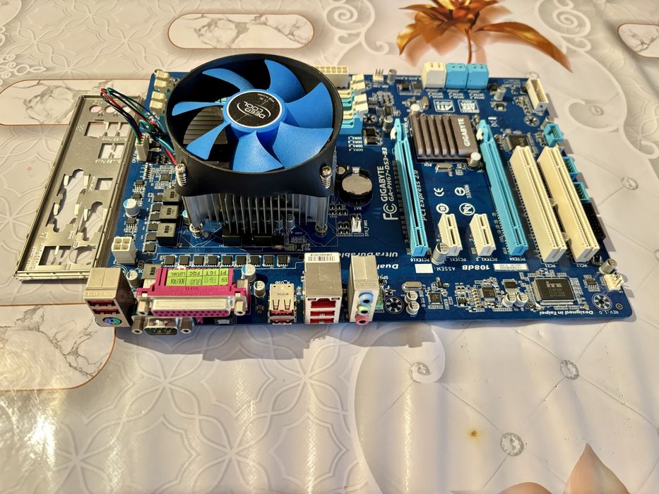 Продам комплект P67 i5 DDR3