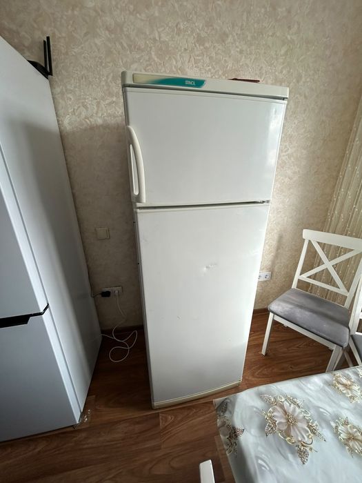 Продам холодильник