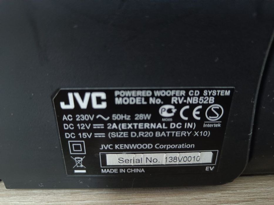 Boombox JVC cu Bluetooth