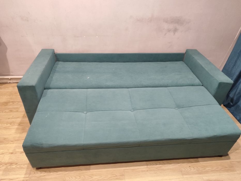 Продам сафа хороший состаяние