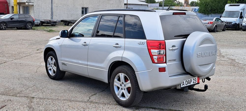 Suzuki Grand Vitara 2.0 Benzină 129CP 4X4 REDUCTOR DOAR 165000 km 2007
