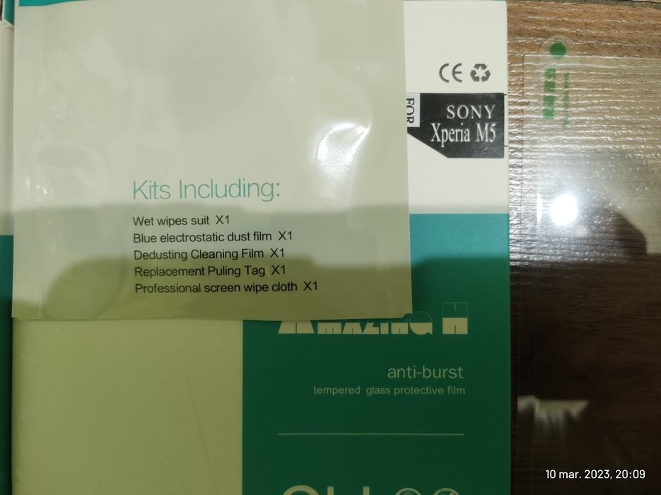 Folie sticla si plastic Sony Xperia M5