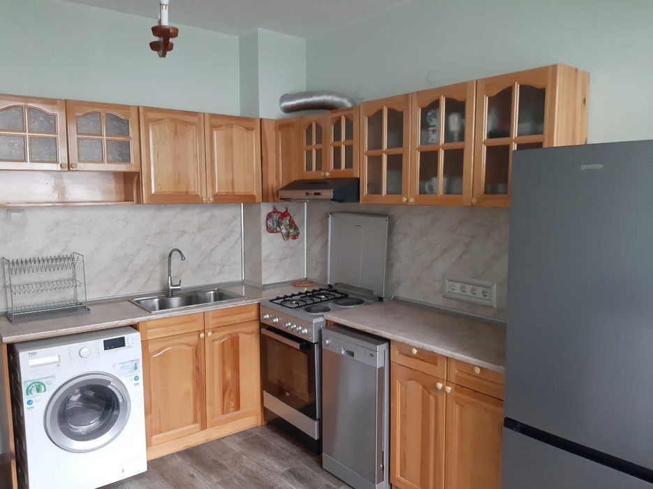 Дава се под наем Двустаен апартамент в София, Гео Милев - 67 кв.м за 612 € - Снимка #8