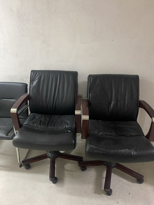 Столове за офис или стая