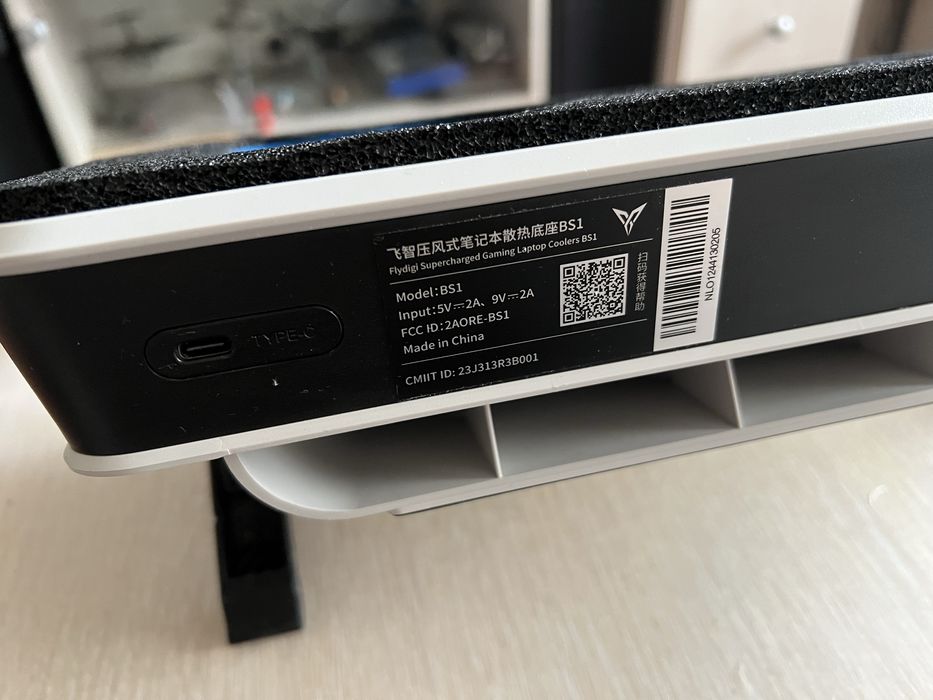 Продается мощная подставка для ноутбука | FLYDIGI BS1