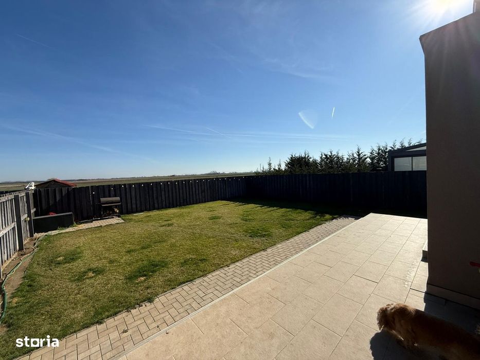 Casă nouă, eficiență termică clasa A, zonă rezidențială Westfield.