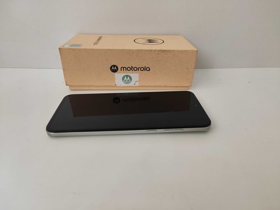 Motorola Edge 30 Neo – като нов, без забележки