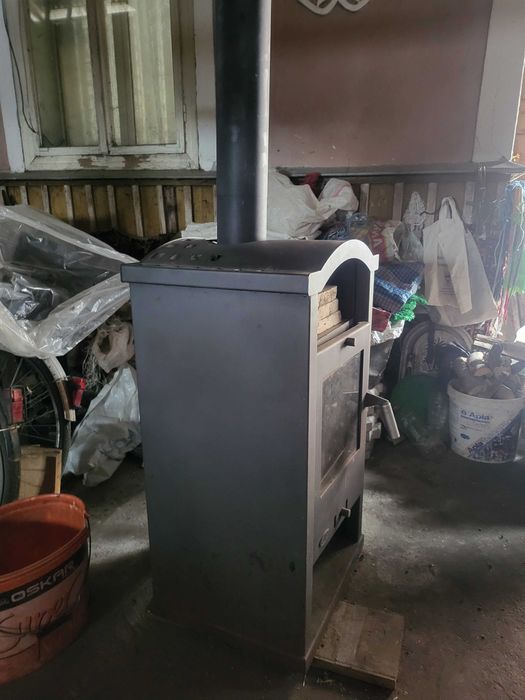 Vand semineu ca si nou nefolosit adus din germania