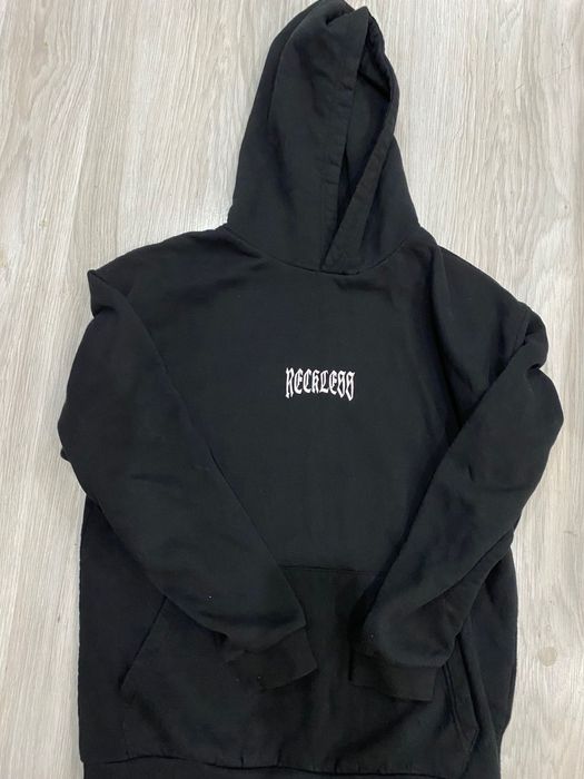 Черен    суитчър