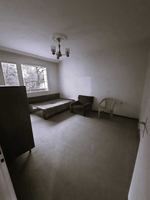 Дава се под наем Тристаен апартамент в Шумен, 5-ти полк - 65 кв.м за 204 € - Снимка #12