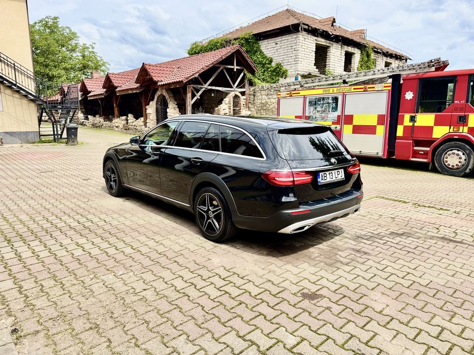 MERCEDES-BENZ E-Class 2019 — imagine 4