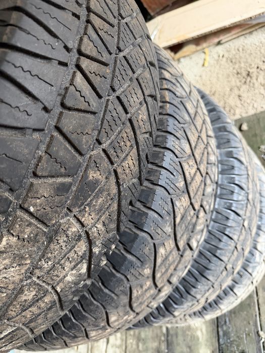 Продавам 4 бр. гуми MICHELIN Latitude Cross 255/65 R17