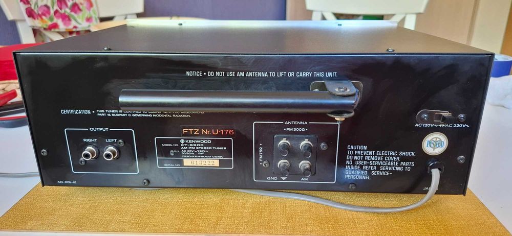 Продавам тунер Kenwood KT5300