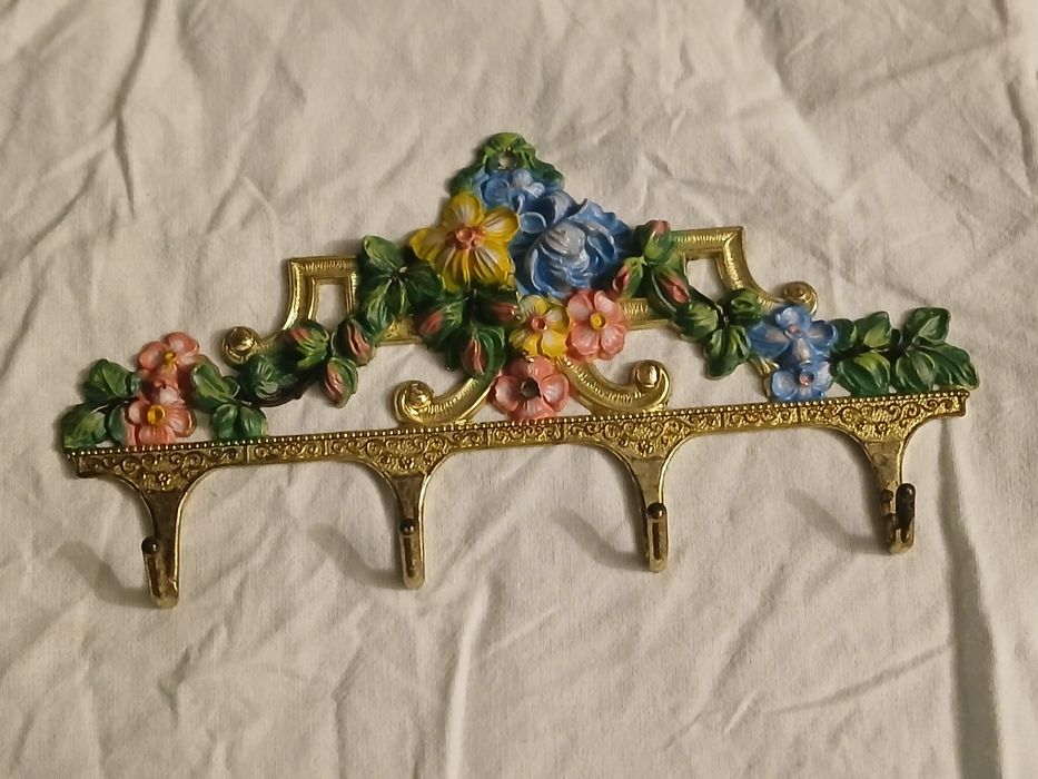 Cuier alama si email