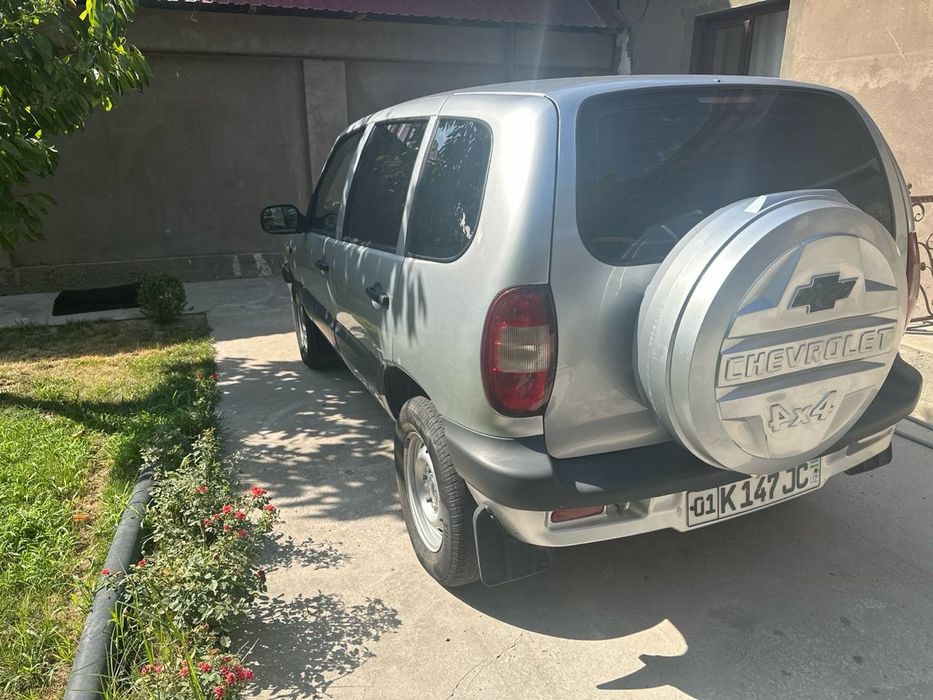 Shevrolet Niva 21 13