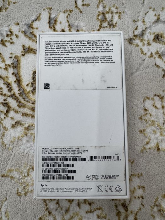 Продам айфон 12 mini