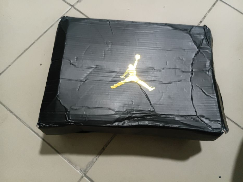 11jordan темна сини