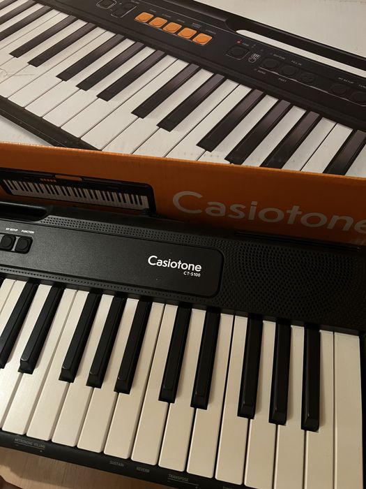Пианино, фортепиано CASIO