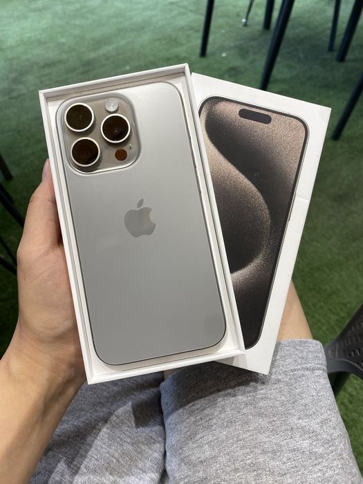 IPhone 16 pro 256 Gb Titan