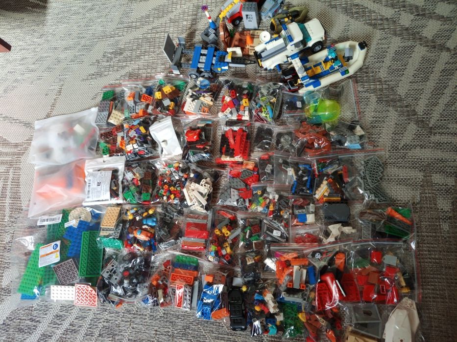 Продам лего бу да