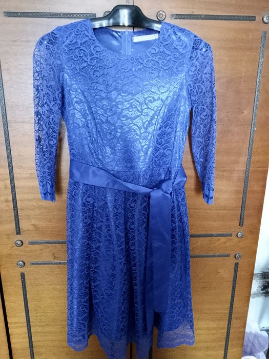 Продам платье новое