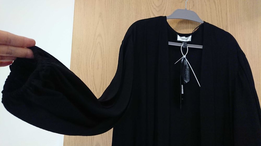 Caftan din vâscoză cu mâneci bufante, negru, mărimea 36, NISSA