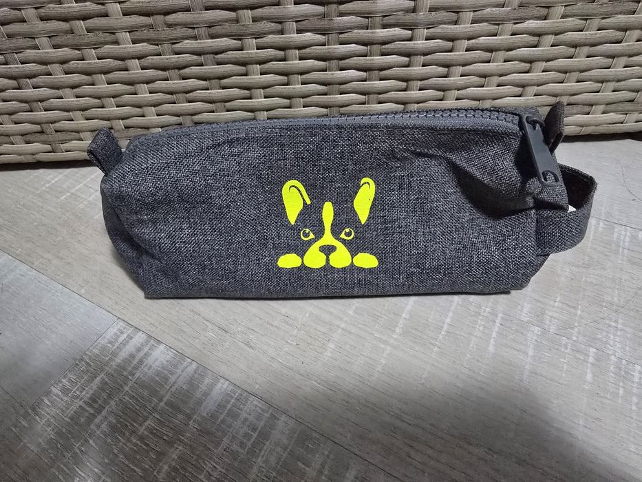 Sunday Habit светеща шапка,несесер и стикери