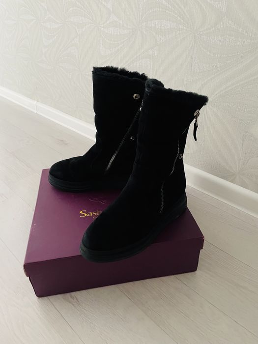 Продаются сапоги от Sasha Fabiani!