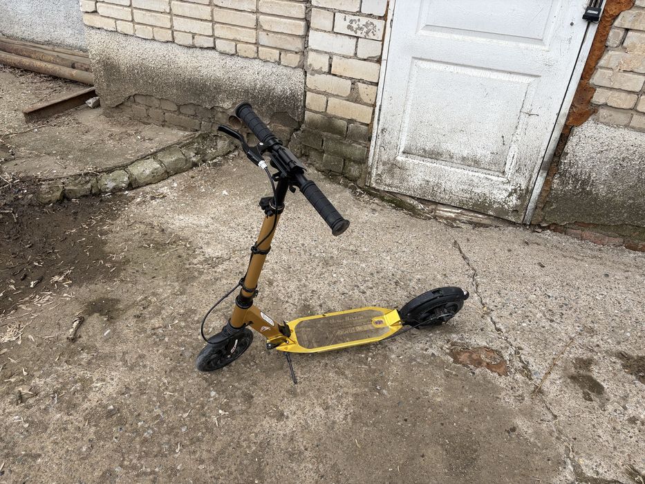 Детский самокат б/у