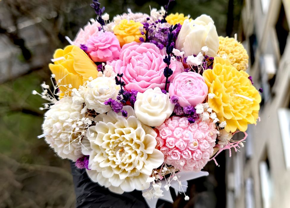 Ръчно изработени Ароматни Свещи