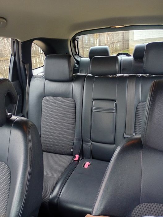 Vând Chevrolet Captiva