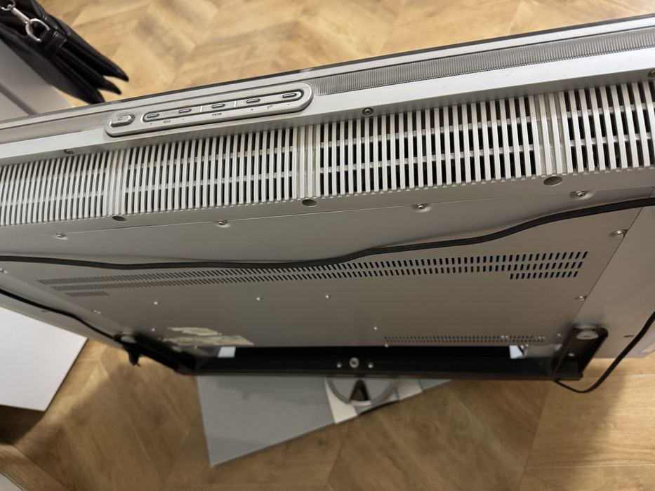 Телевизор Бельгия PHILIPS