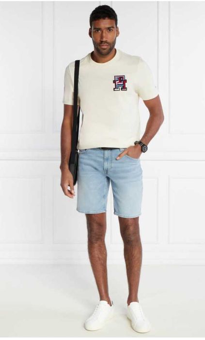 Tommy Hilfiger мъжки дънкови шорти - нови. Размер S/M.