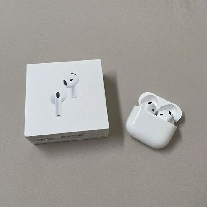 casti Apple Airpods 4 ANC