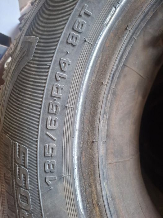 Продам шины 5шт 185/65R14