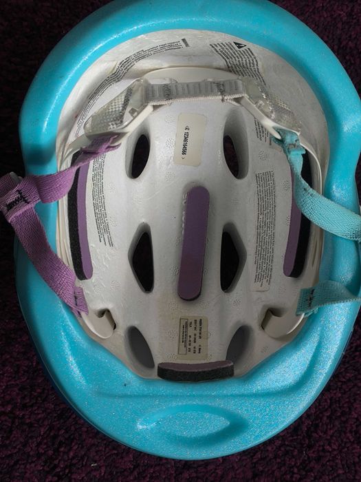 Детска оригинална каска Frozen 48-52 см