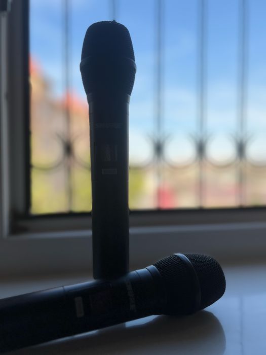 Shure simsiz mikrofonlar to'plami (Ideal holatda)