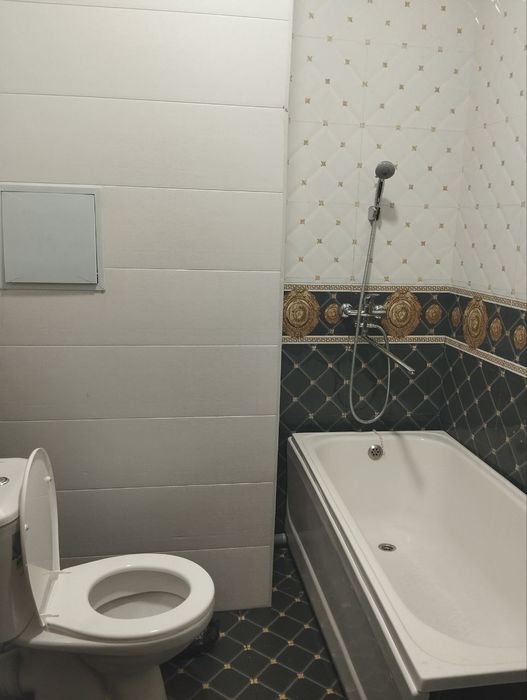 Sebzor novastroyka sotiladi orientr At-Termiziy masjidi