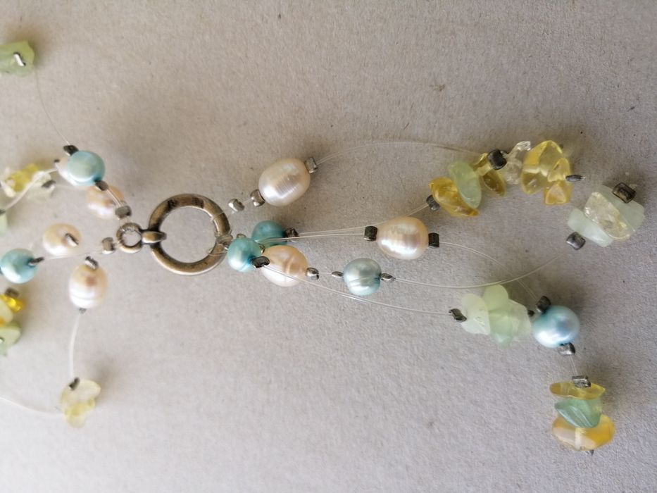 Бутикови комплекти колие, гривна и обеци с полускъпоценни камъни