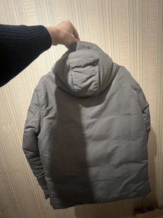 Продам куртку зимнию