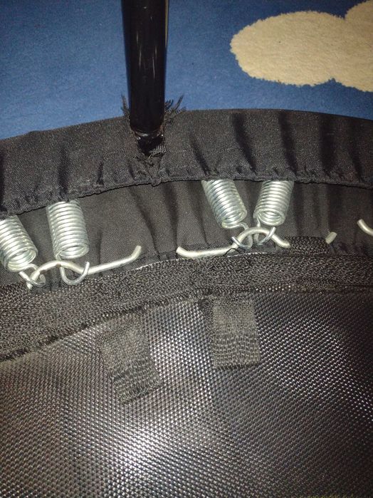 Детски батут (с малка забележка)