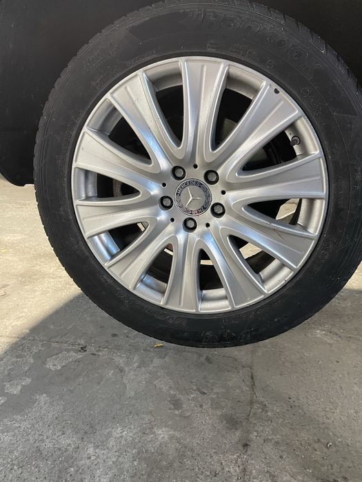 Джанти с гуми за. W222