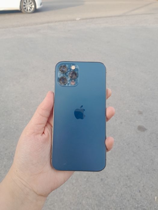 Продам айфон 12про 128гб