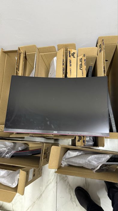 Мониторы 27, Мониторы 32