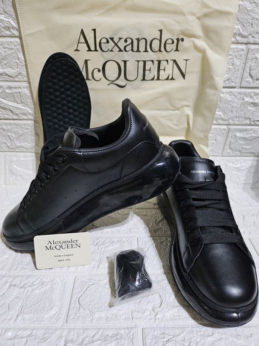 Нови маратонки. Стелка 28 см