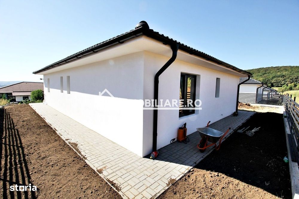 Casa 4 camere la cheie,130 mp,500 mp teren,cartier Unirii